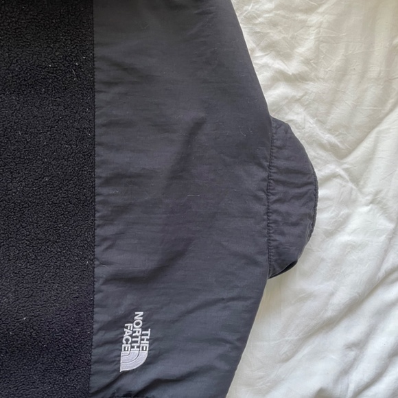 The North Face Jacket - Picture 3 of 4